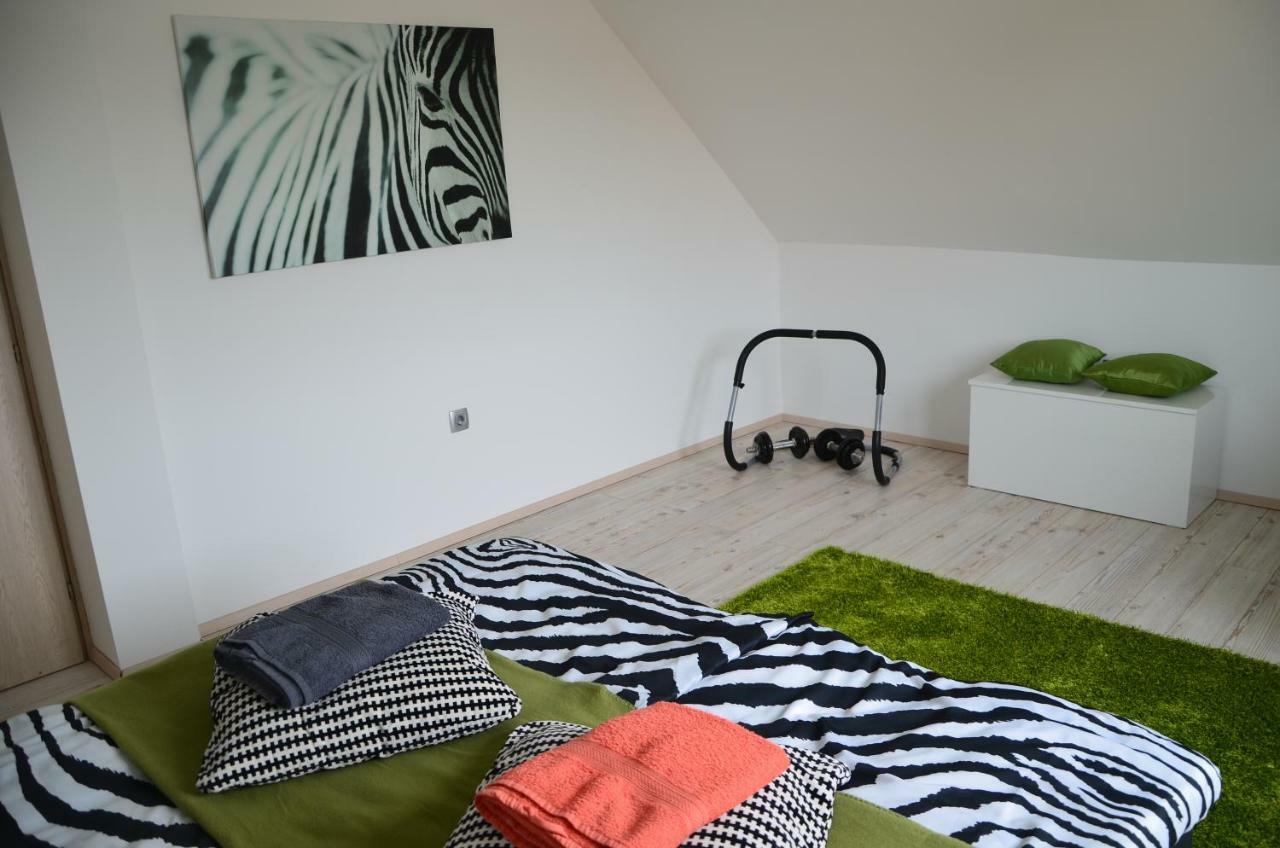 Ana'S Place Celje Exteriör bild